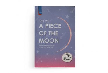 Review Buku : A Piece of the Moon