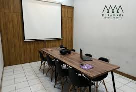 Sewa Meeting Room Murah di Solo, Harga Terjangkau dengan Fasilitas Lengkap!